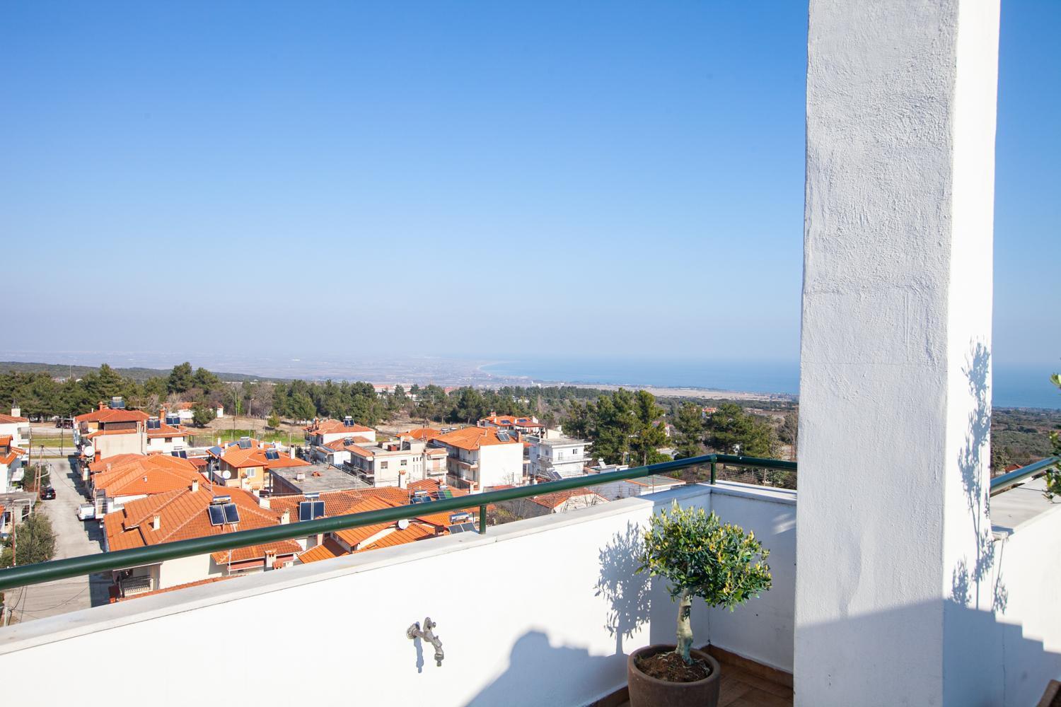 Rodon Apartment With Great View, Sauna And Jacuzzi Литокорон Екстериор снимка
