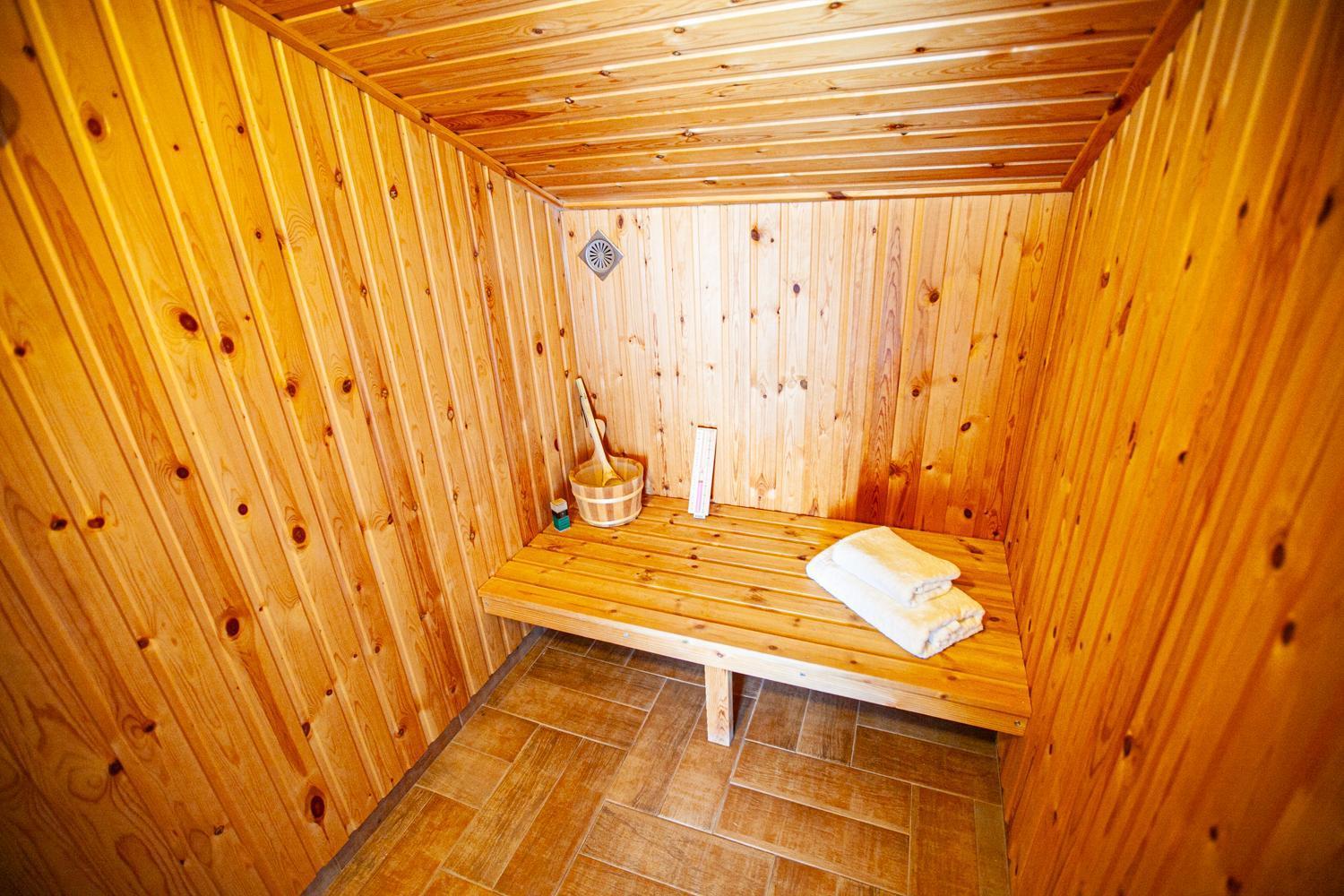 Rodon Apartment With Great View, Sauna And Jacuzzi Литокорон Екстериор снимка